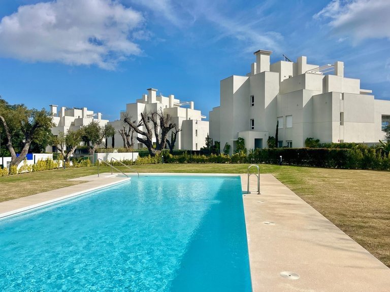 Apartment for Sale in San Roque Club, Cadiz 1