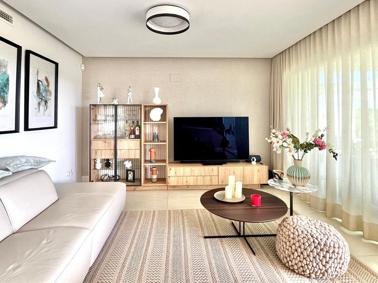 Apartment for Sale in San Roque Club, Cadiz 11