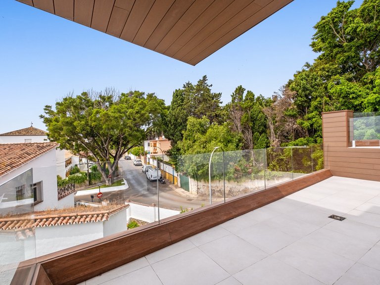 Apartment for Sale in Montemar, Malaga 17