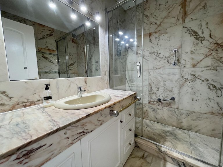 Villa for Sale in Calahonda, Malaga 13