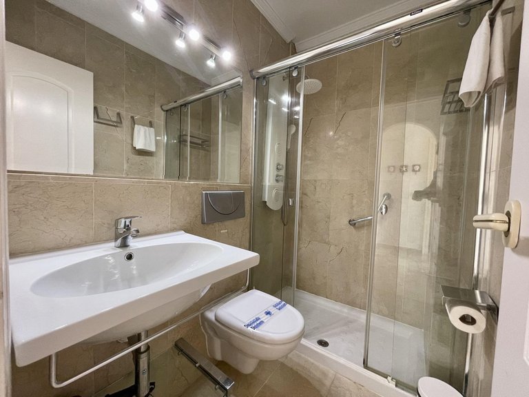 Villa for Sale in Calahonda, Malaga 15
