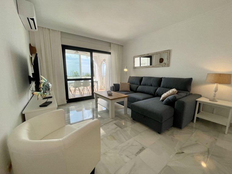 Villa for Sale in Calahonda, Malaga 5