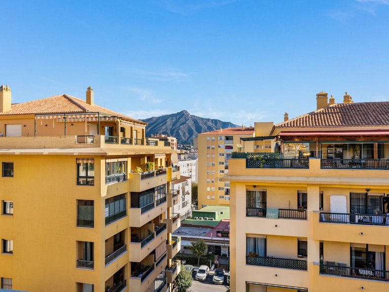 Apartment for Sale in San Pedro De Alcántara, Malaga 20