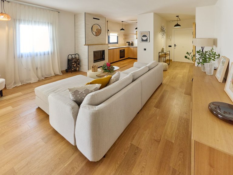 Apartment for Sale in Puerto Banús, Malaga 4