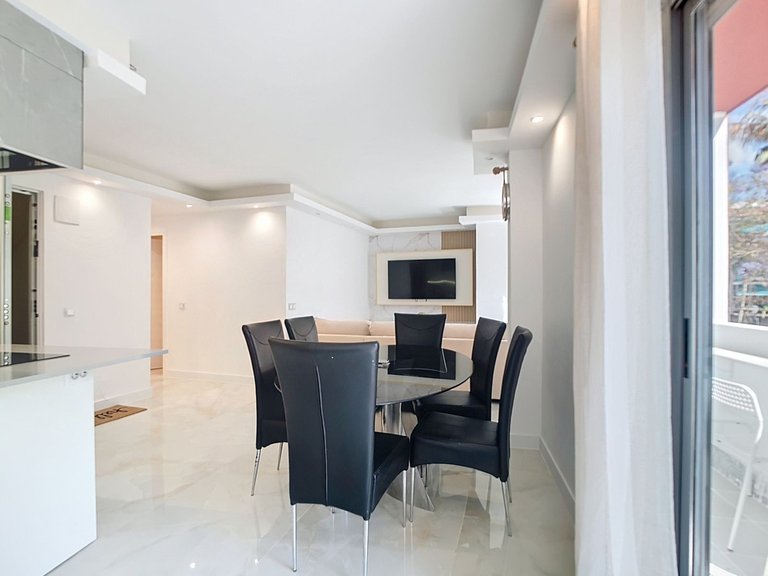 Apartment for Sale in Estepona, Malaga 1