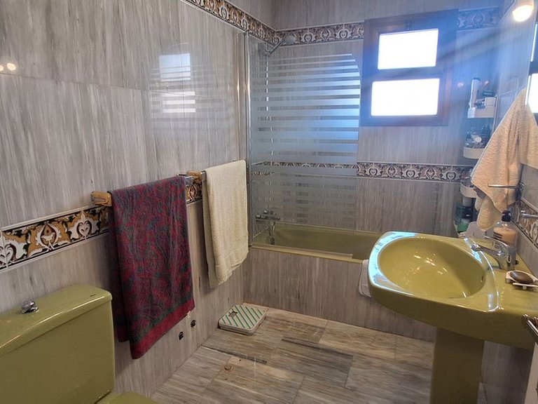 Apartment for Sale in Fuengirola, Malaga 11