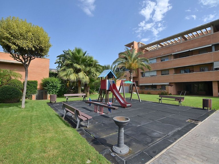 Apartment for Sale in Torremolinos, Malaga 26