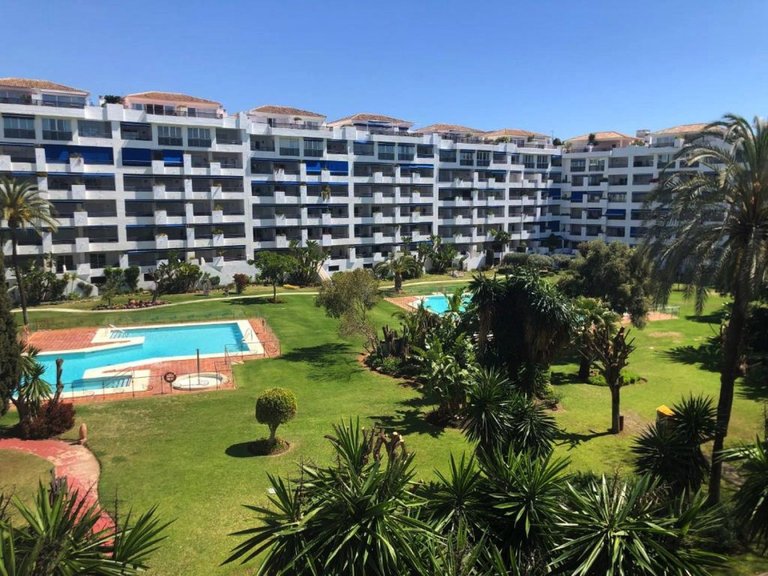 Apartment for Sale in Puerto Banús, Malaga 3