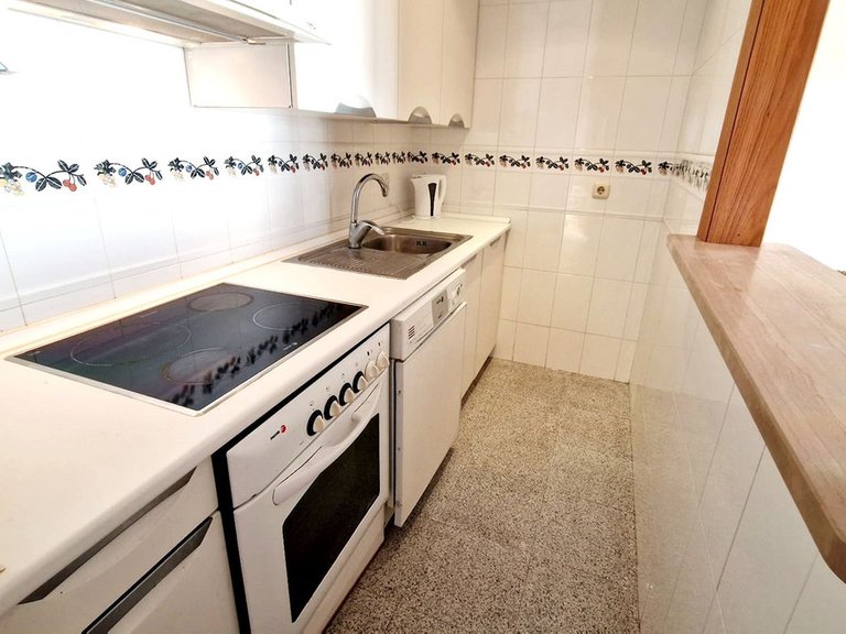 Apartment for Sale in Fuengirola, Malaga 12