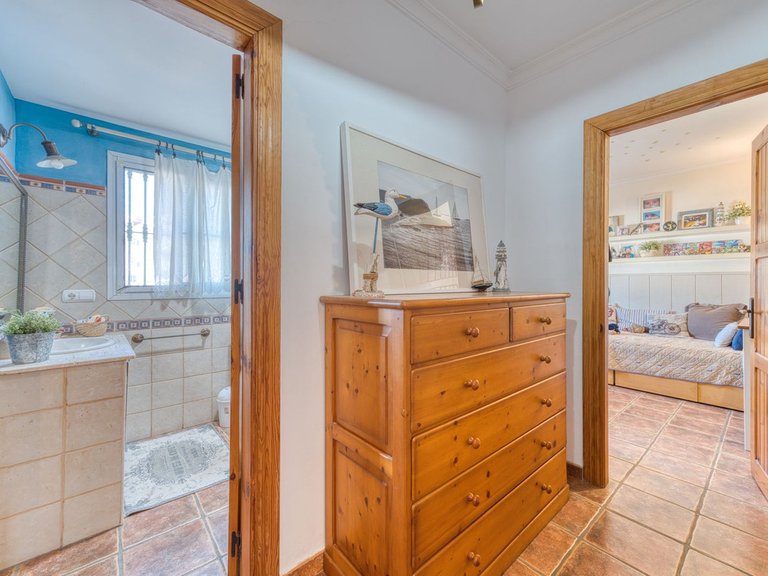 Villa for Sale in Los Boliches, Malaga 22