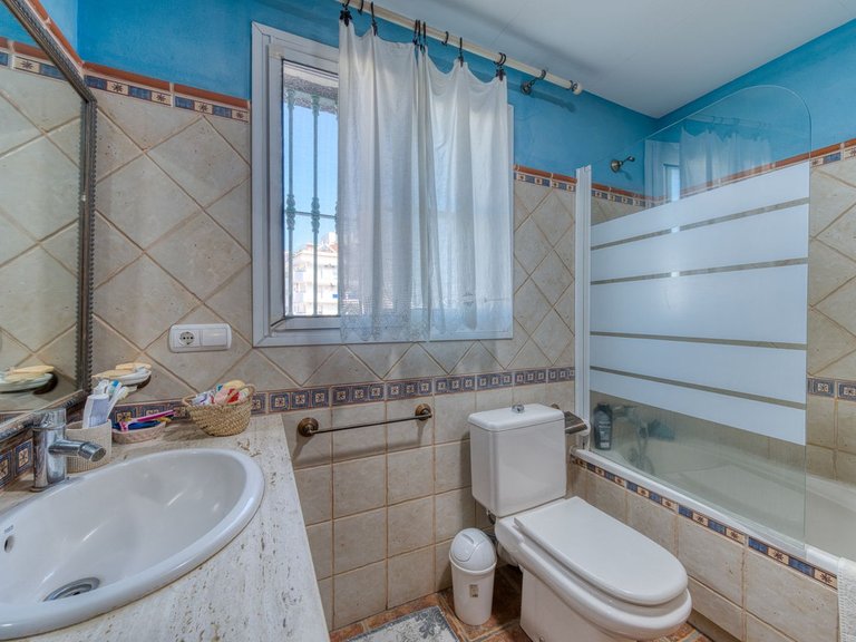 Villa for Sale in Los Boliches, Malaga 23