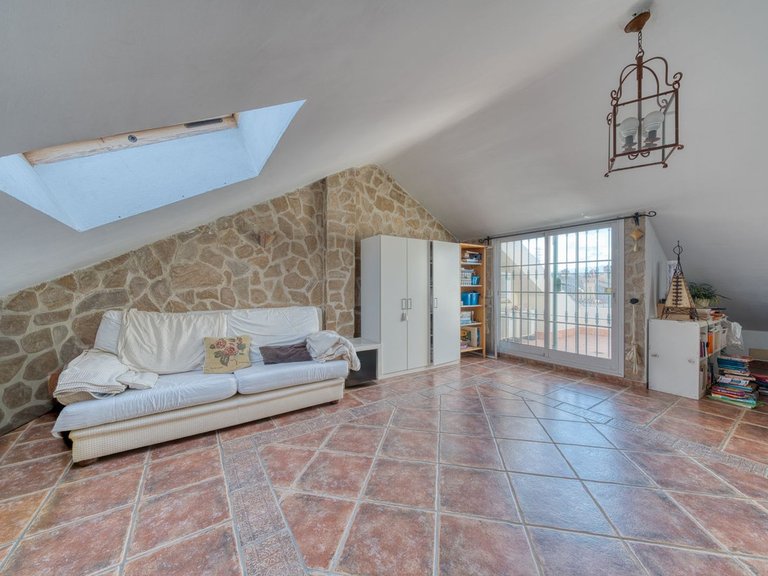 Villa for Sale in Los Boliches, Malaga 33