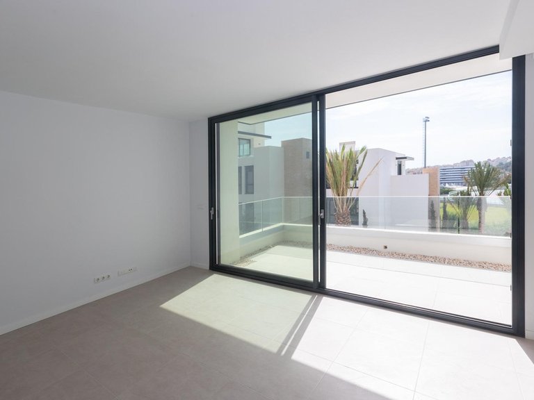 Apartment for Sale in Estepona, Malaga 3