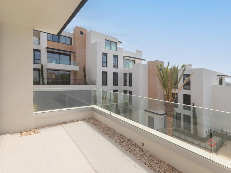 Apartment for Sale in Estepona, Malaga 8