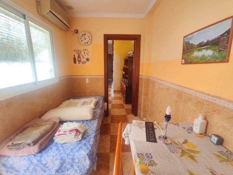 Villa for Sale in Capuchinos, Malaga 12