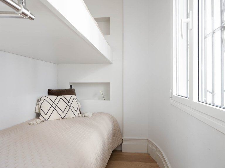 Apartment for Sale in Nueva Andalucía, Malaga 13