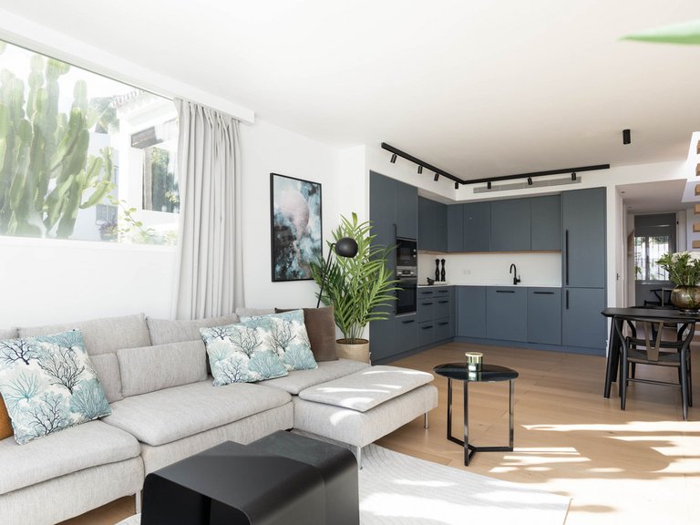 Apartment for Sale in Nueva Andalucía, Malaga 3
