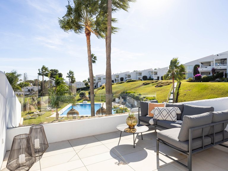 Apartment for Sale in Nueva Andalucía, Malaga 5