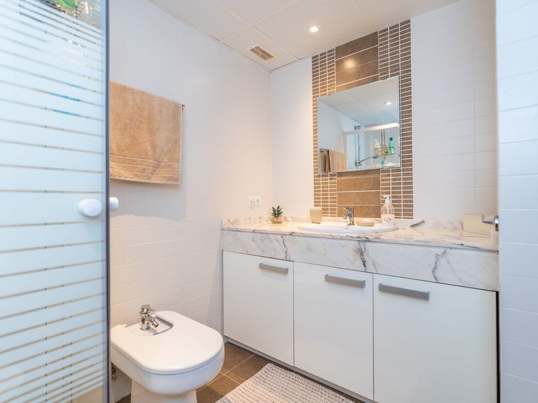 Apartment for Sale in Selwo, Malaga 13