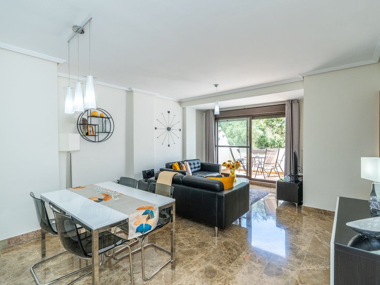 Apartment for Sale in Selwo, Malaga 2