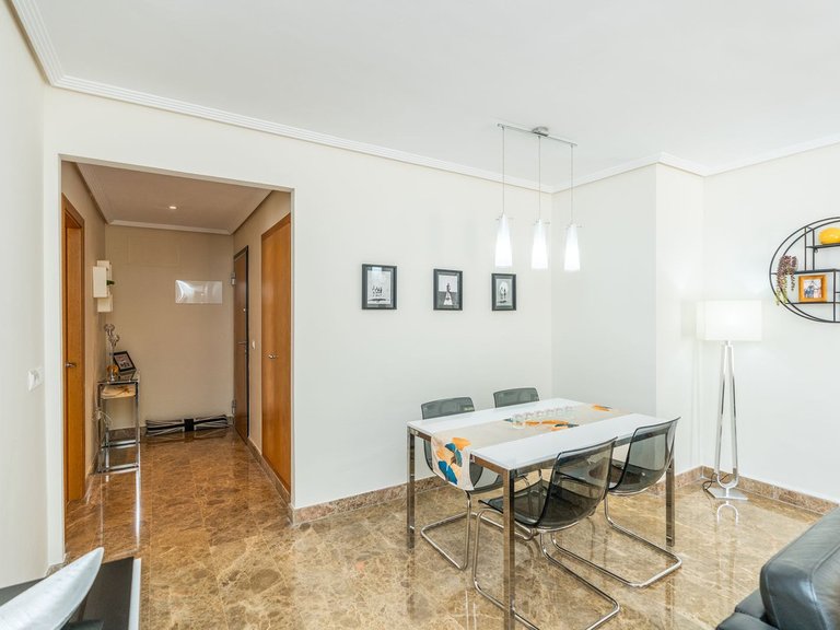 Apartment for Sale in Selwo, Malaga 4