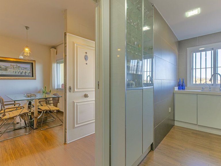 Villa for Sale in La Cala, Malaga 9