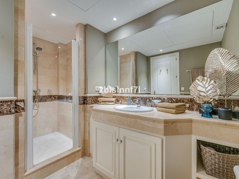 Apartment for Sale in Elviria, Malaga 15