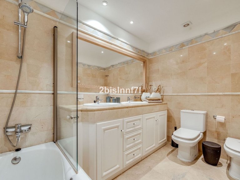 Apartment for Sale in Elviria, Malaga 20
