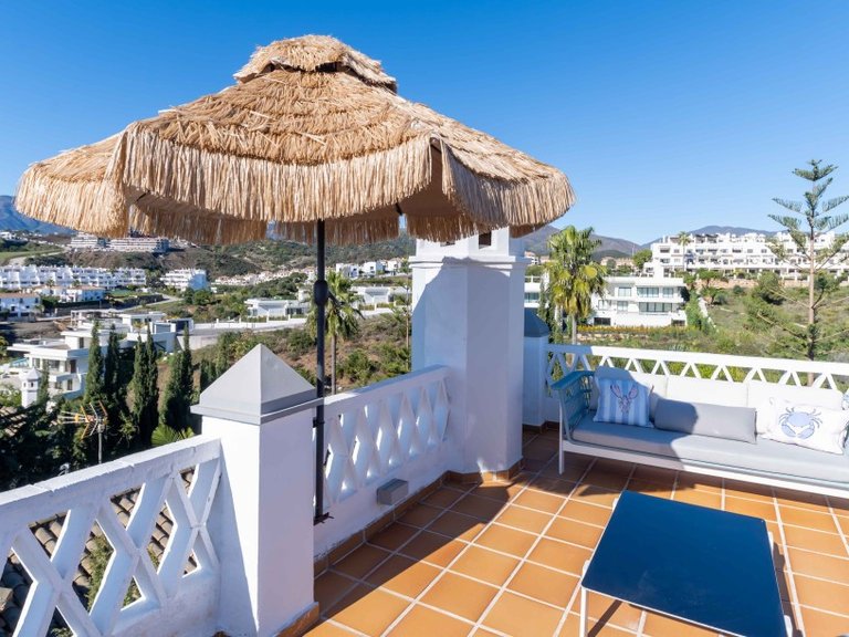 Villa for Sale in Estepona, Malaga 25