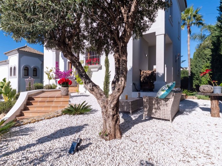Villa for Sale in Estepona, Malaga 33
