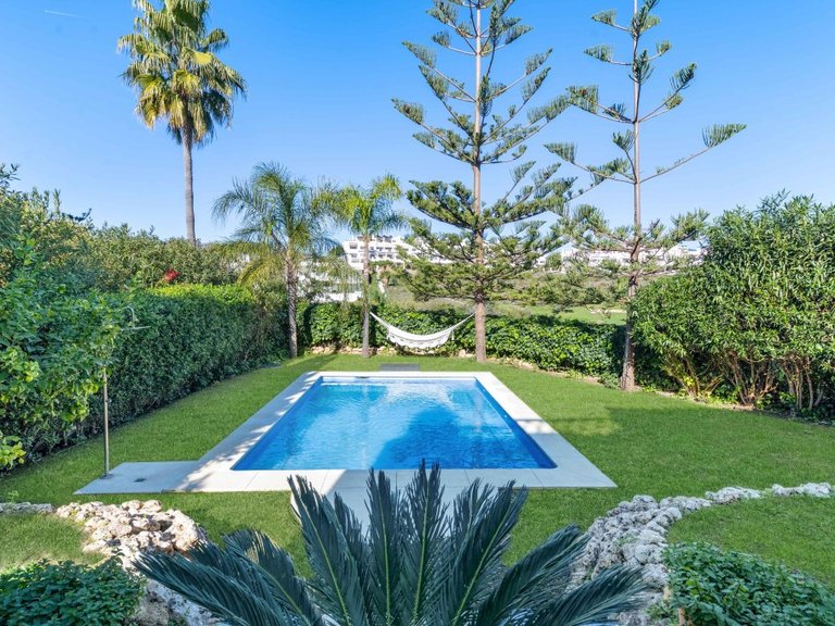 Villa for Sale in Estepona, Malaga 9