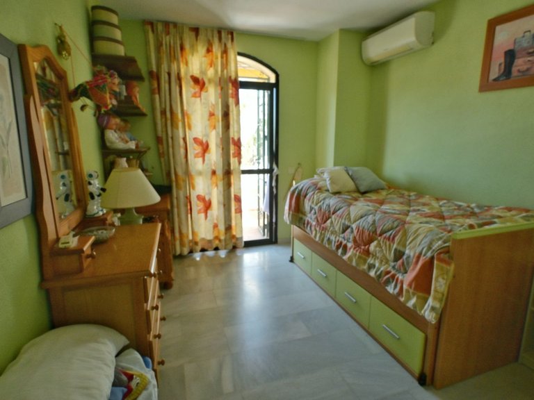 Villa for Sale in Calahonda, Malaga 12