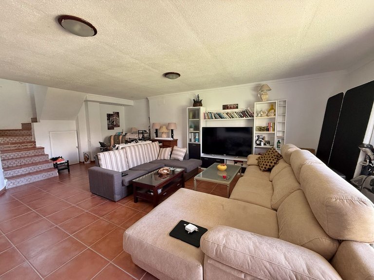 Villa for Sale in Calahonda, Malaga 13