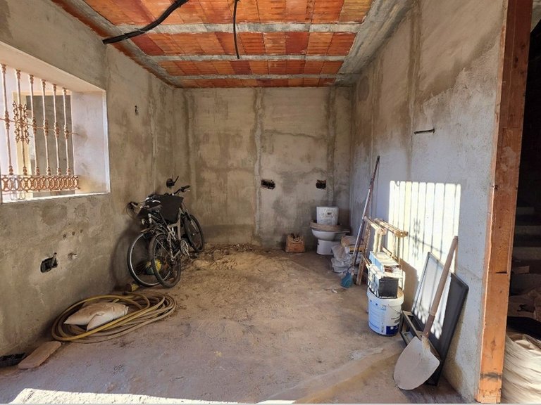 Villa for Sale in Los Boliches, Malaga 9