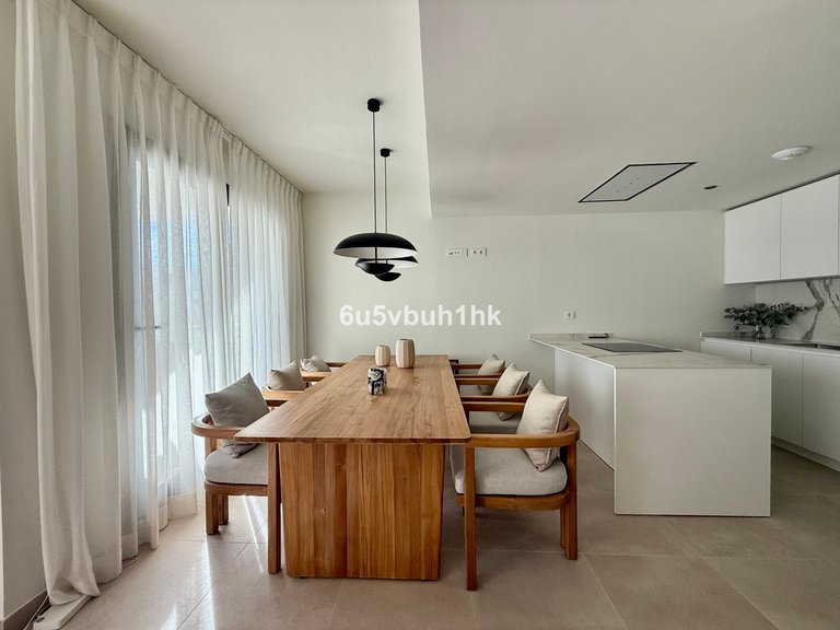 Villa for Sale in Benalmadena, Malaga 2