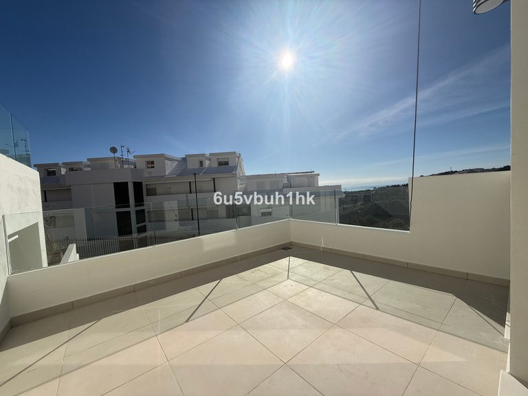 Villa for Sale in Benalmadena, Malaga 24