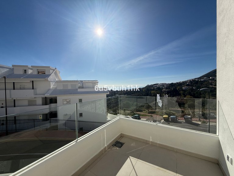 Villa for Sale in Benalmadena, Malaga 25