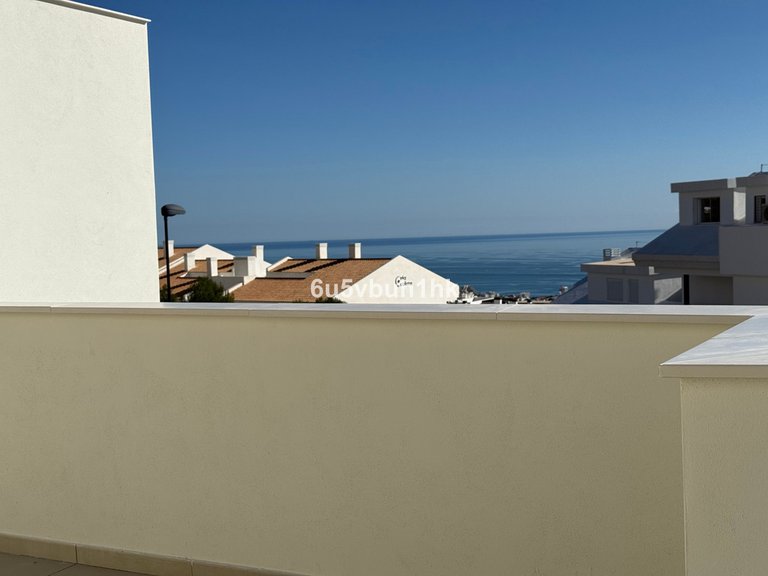 Villa for Sale in Benalmadena, Malaga 30