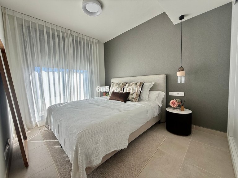 Villa for Sale in Benalmadena, Malaga 8