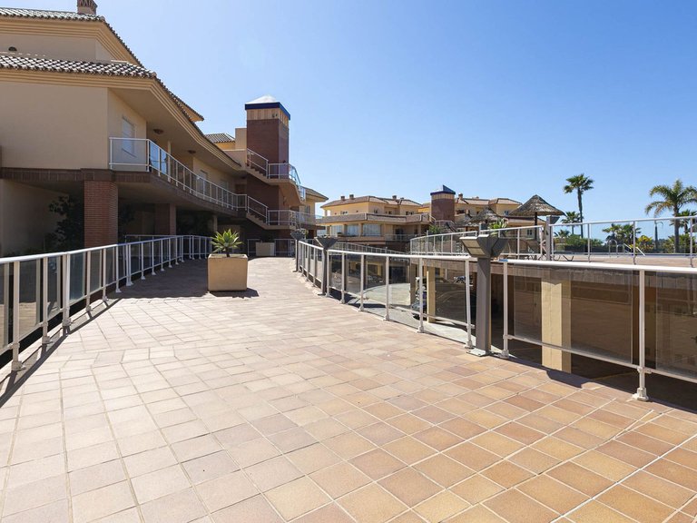 Apartment for Sale in El Chaparral, Malaga 8