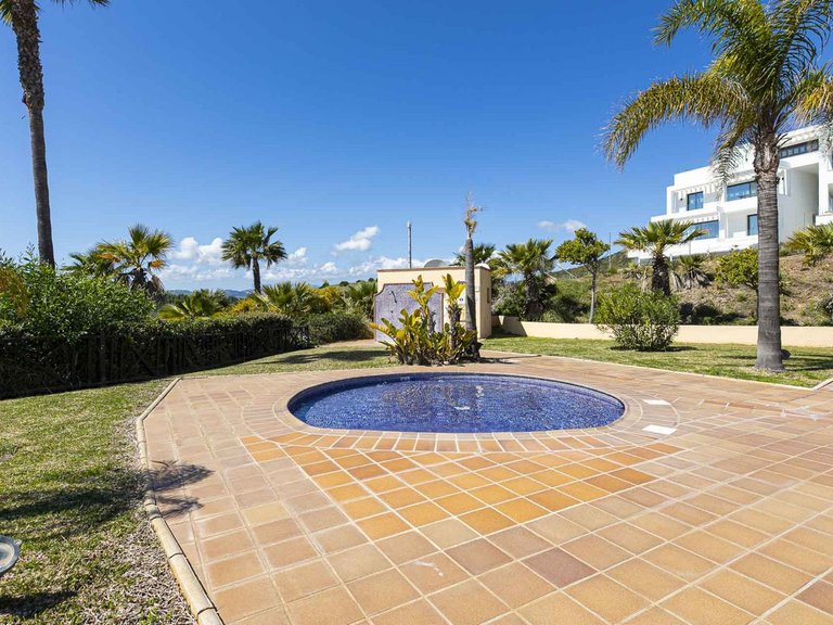 Apartment for Sale in El Chaparral, Malaga 9