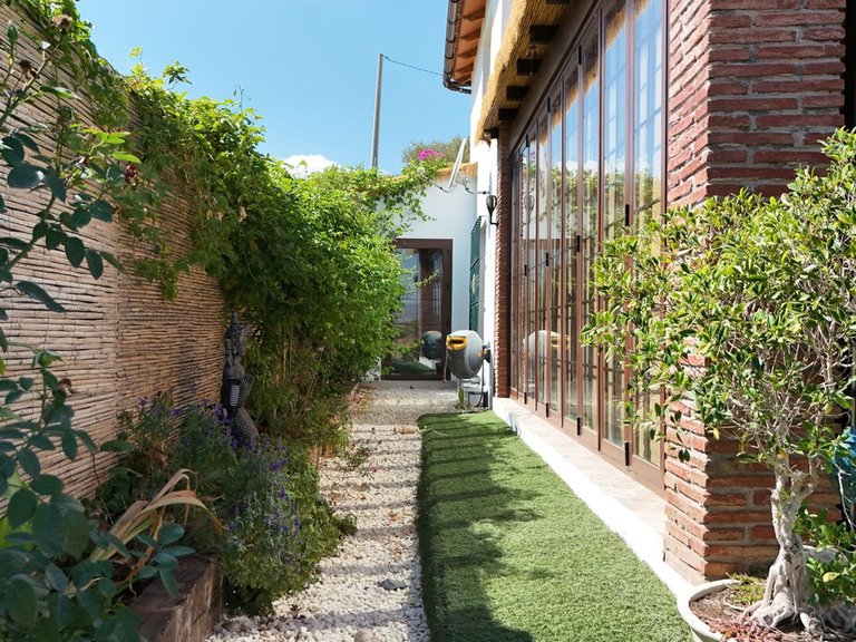 Villa for Sale in Coín, Malaga 13