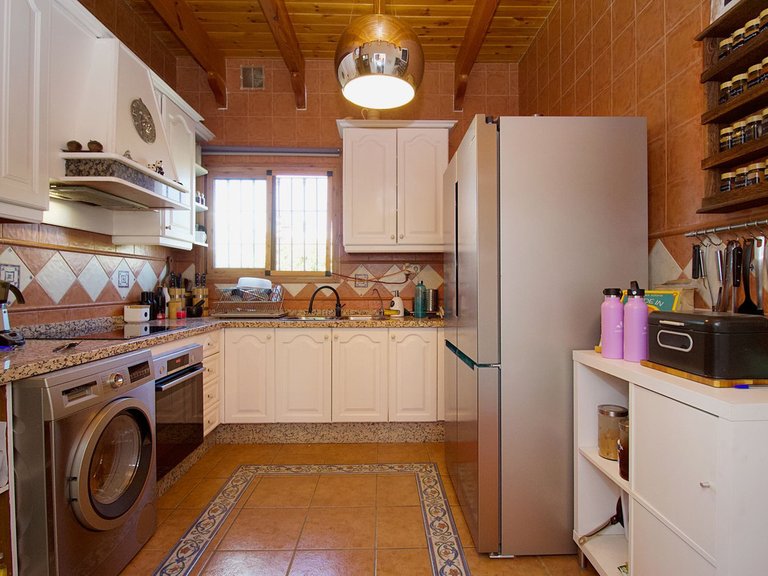 Villa for Sale in Coín, Malaga 33