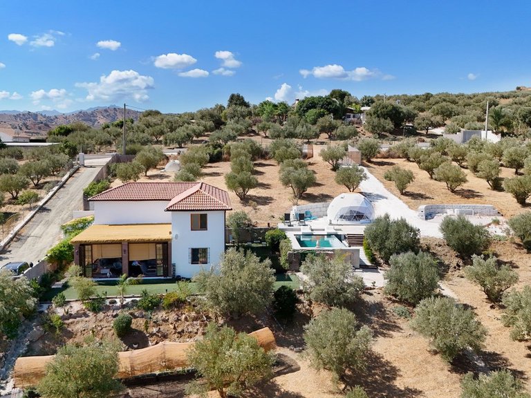 Villa for Sale in Coín, Malaga 42