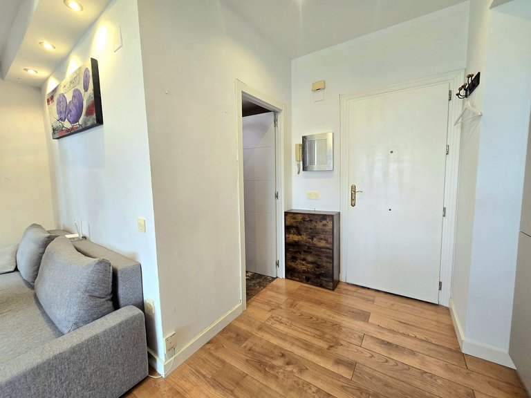 Apartment for Sale in The Golden Mile, Malaga 11
