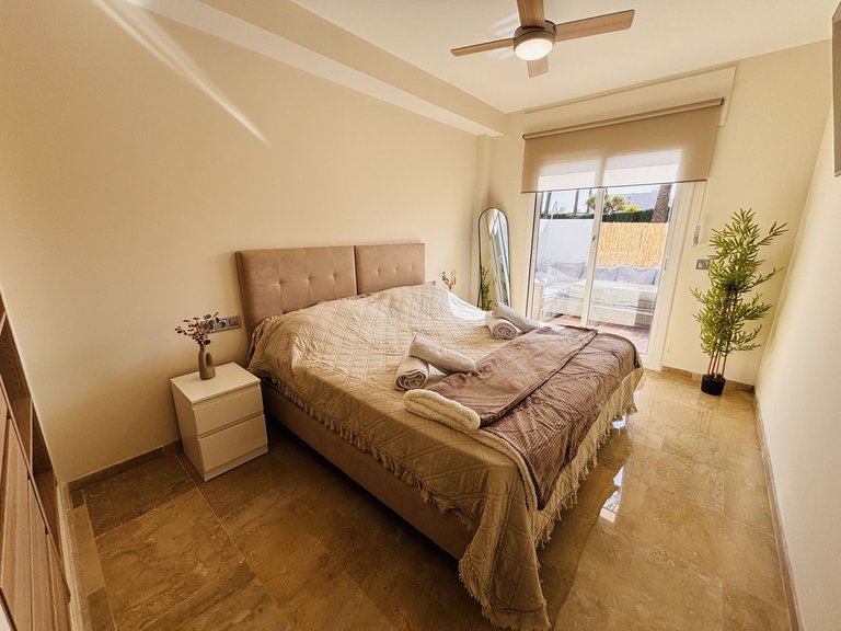 Apartment for Sale in La Duquesa, Malaga 11