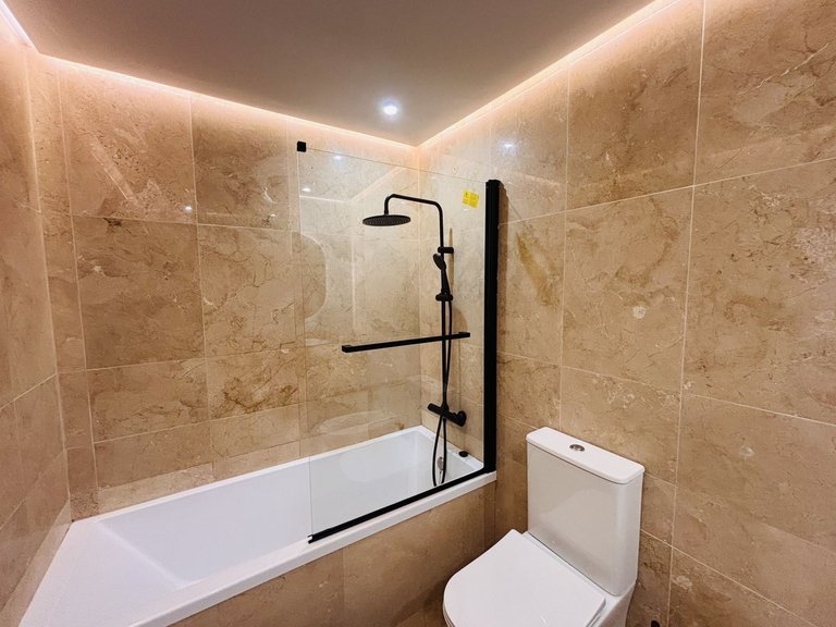 Apartment for Sale in La Duquesa, Malaga 13
