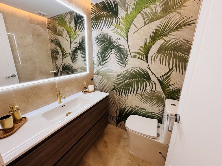 Apartment for Sale in La Duquesa, Malaga 18