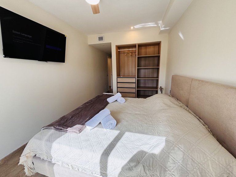Apartment for Sale in La Duquesa, Malaga 9