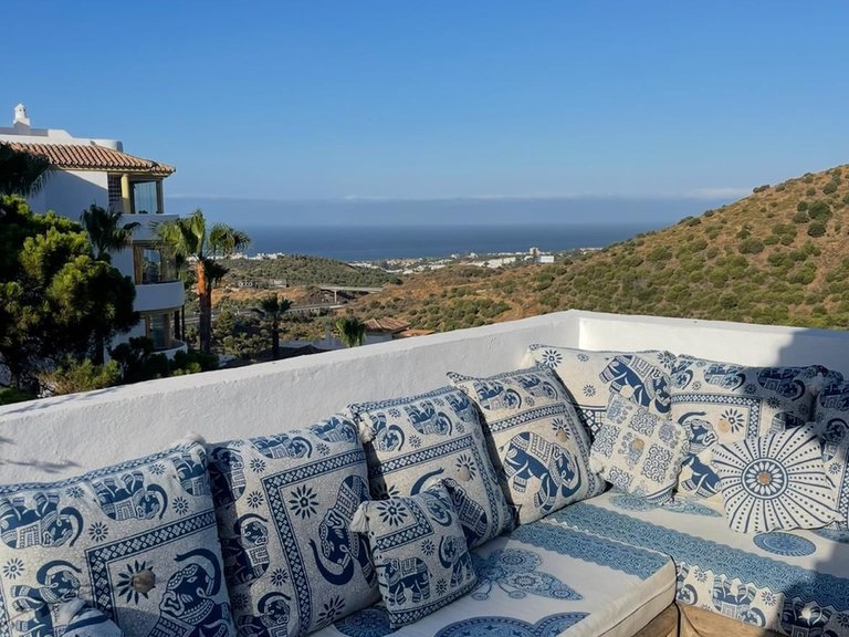 Apartment for Sale in Calahonda, Malaga 21